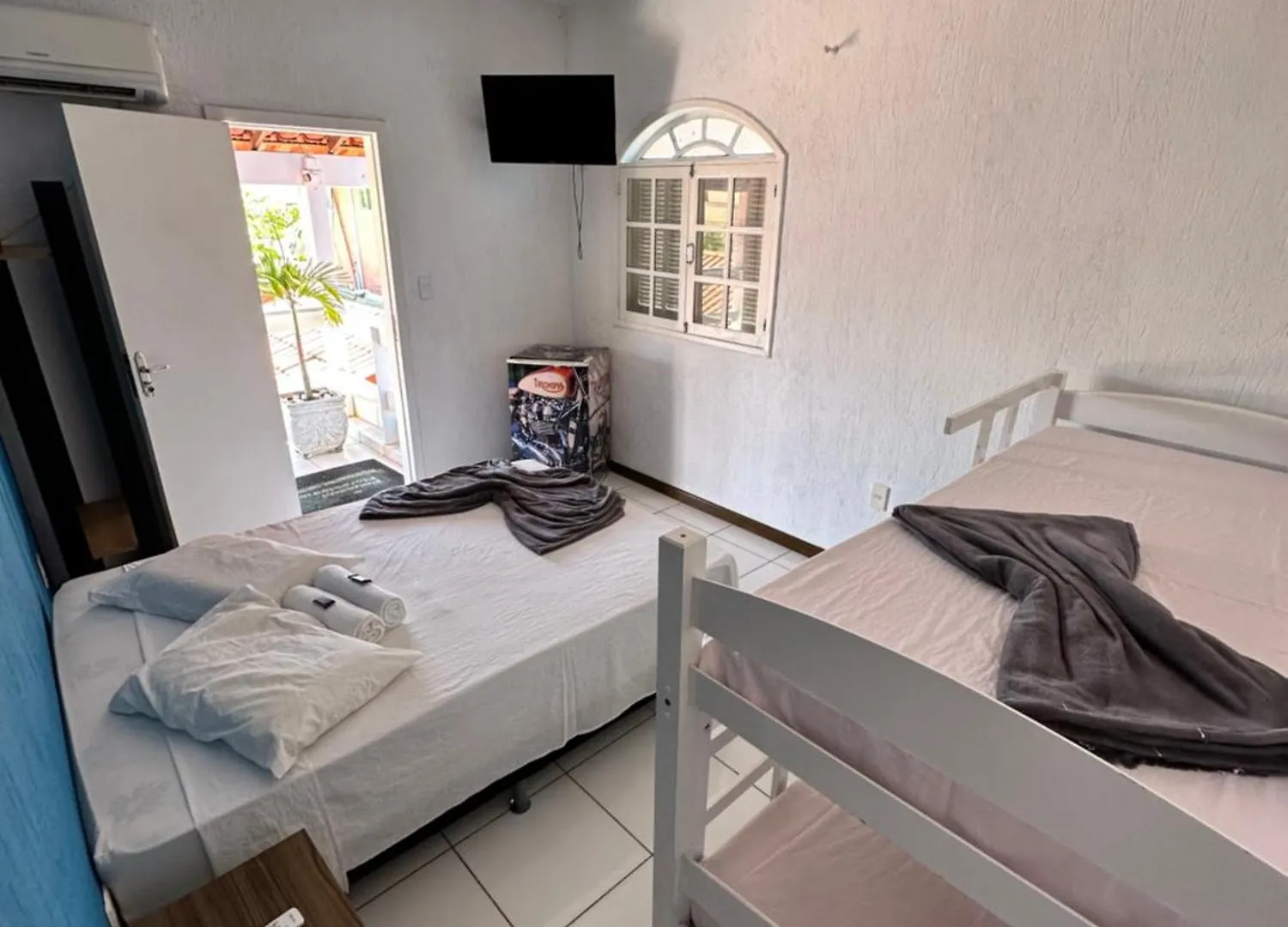 Pousada Florestinha Cabo Frio Hotel